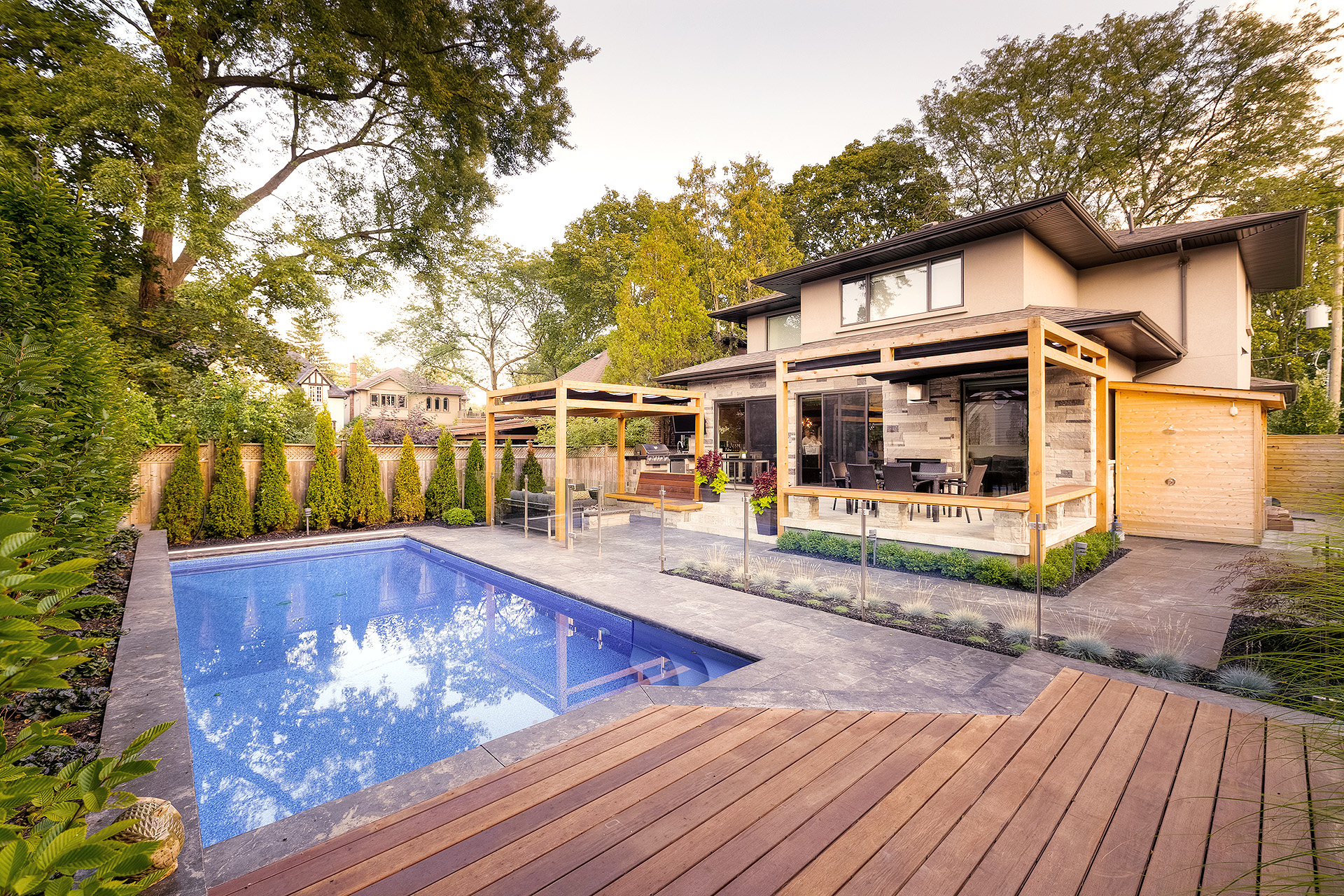 7 Budget-Friendly Ideas for Backyard Remodeling